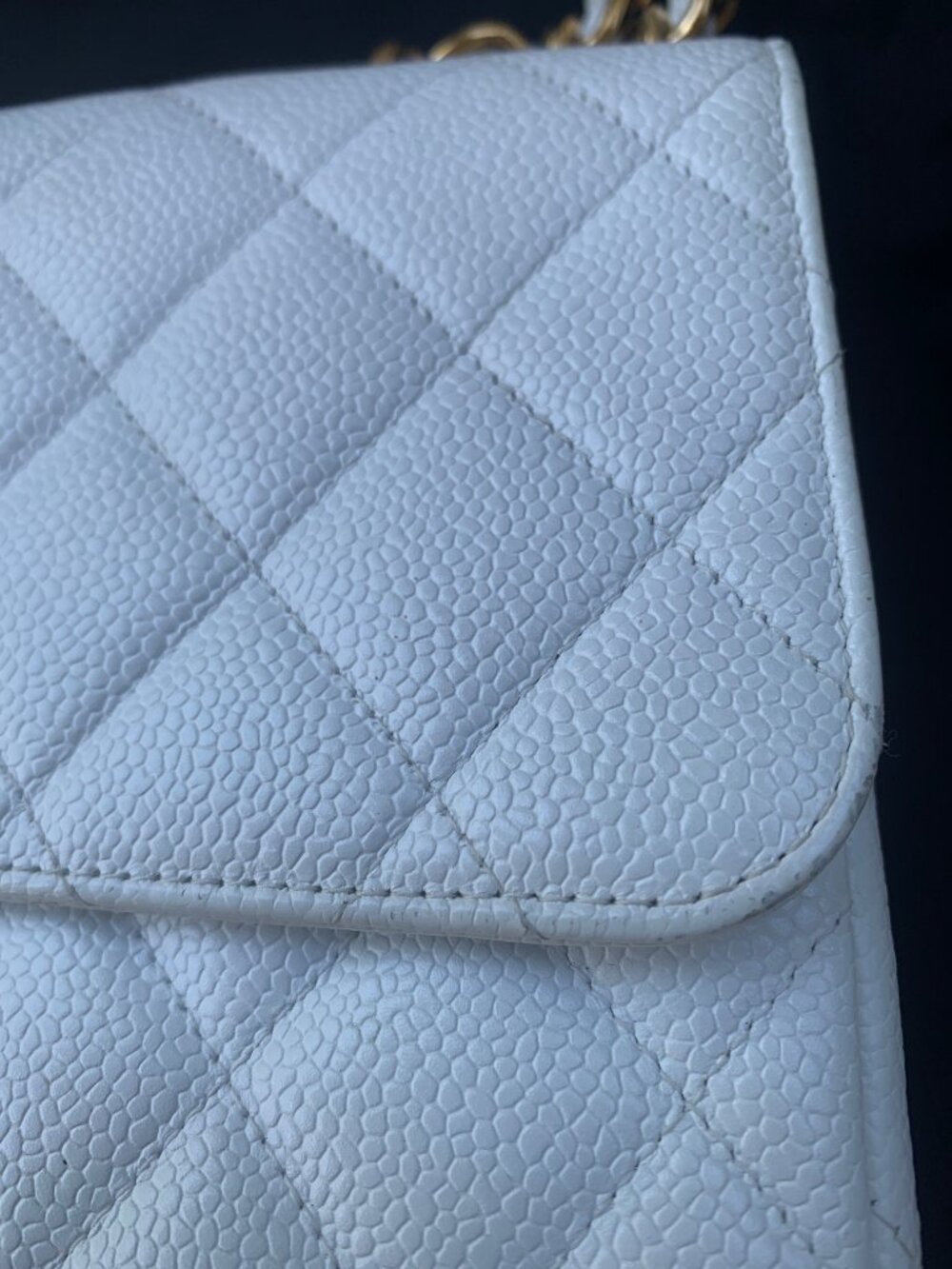 CHANEL Classic White Classic Flap Handbag, Caviar, 24k Hardware, 1997 era - Picture 17 of 17